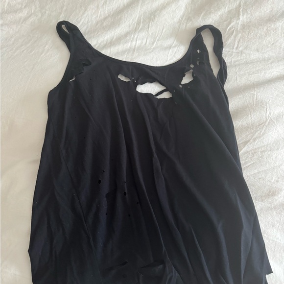 Black cotton tank with holes - Picture 3 of 5